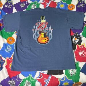 VTG 2000s Budweiser Guitar Beer Promo Mens Sz XL X-Large T-Shirt Brewery Brewed